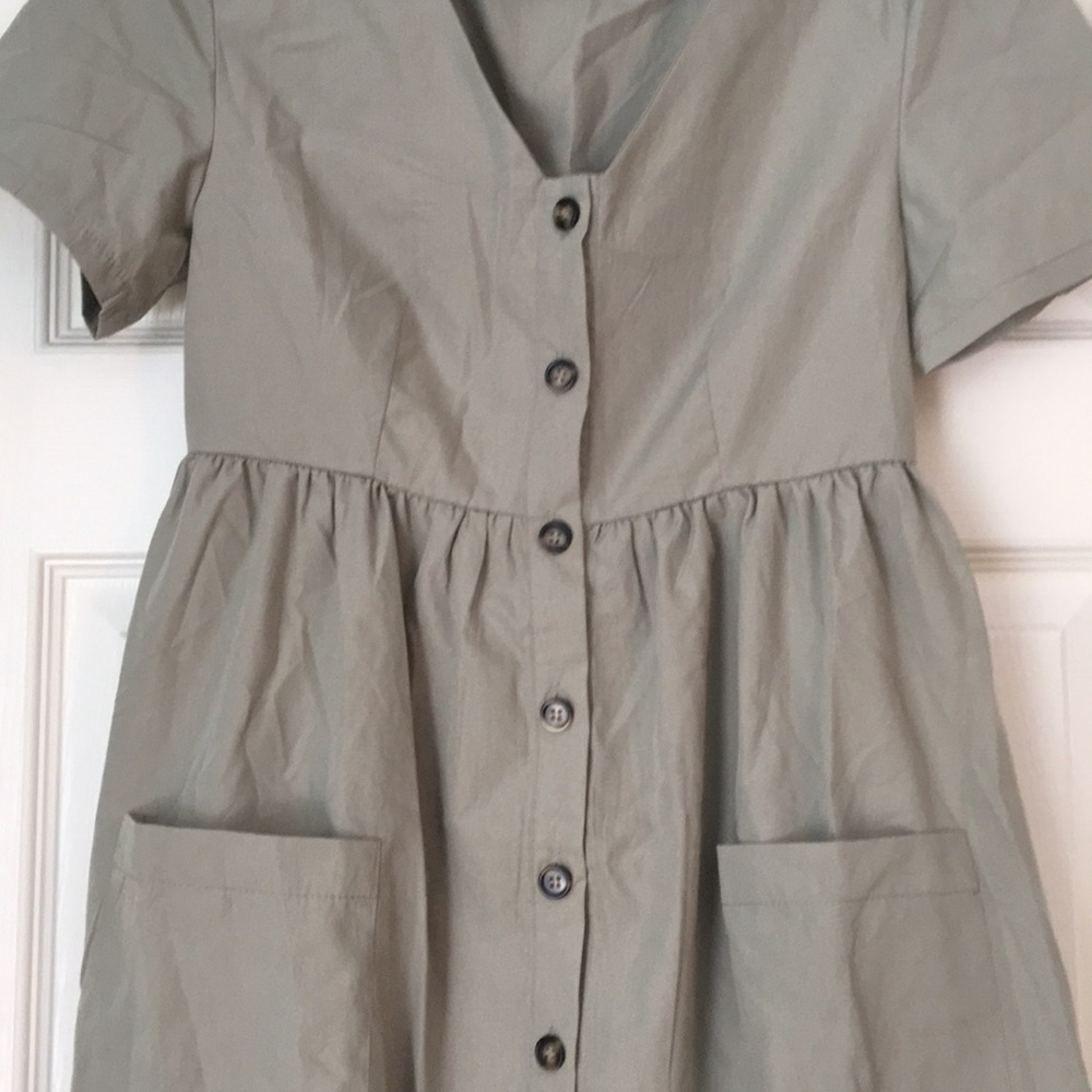 Button Front Dress - Picture 2 of 3